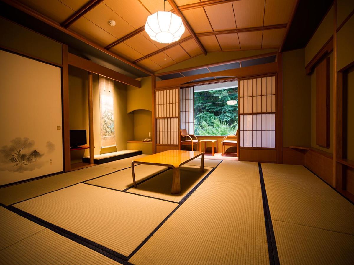 Aizu Higashiyama Onsen Tsuki No Akari Hotel Exterior photo